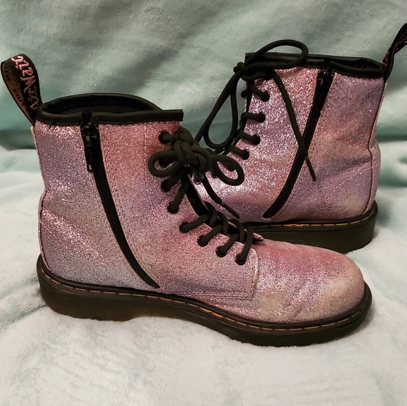 Dr. Martens Delaney Glitter Pink/Purple - Picture 1 of 7